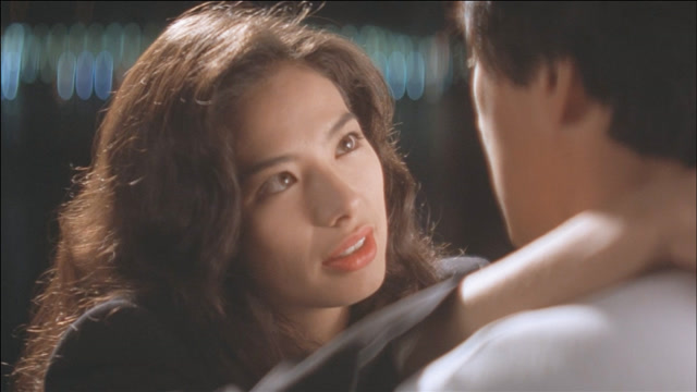 叶芳华:中法混血,香港小姐晋升娱乐圈,性感风情万种!