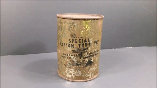1944年的二战军用罐头,看看里面都有啥?试吃军用罐头