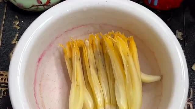 第一次见这个香蕉花,能做成功真的很神奇,吃起来还挺好吃的!