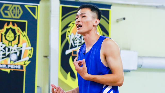 【李观洋&李明伦vlog】两人训练时的斗牛激烈又搞笑