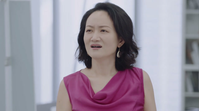 王颖飞通宵准备,梁律师心疼了