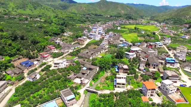 大埔县三河镇梓里村