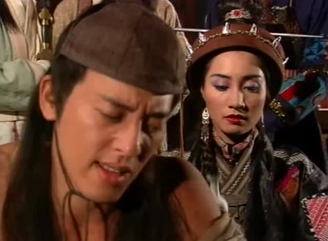 蓝凤凰为啥对令狐冲这么好?