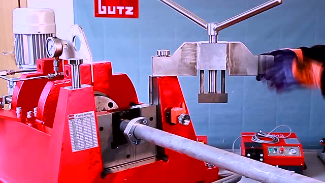 butz 巴茨旋压扩口机pfe170b