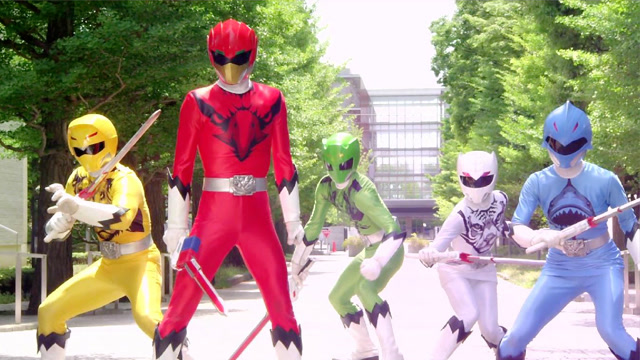 动物战队兽王者:被怪兽控制的最强战士,何时才能清醒