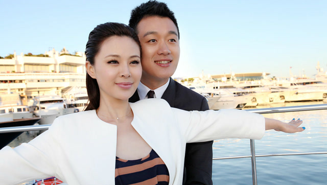 她为佟大为生了三个孩子,没想到她比范冰冰背景还强大?