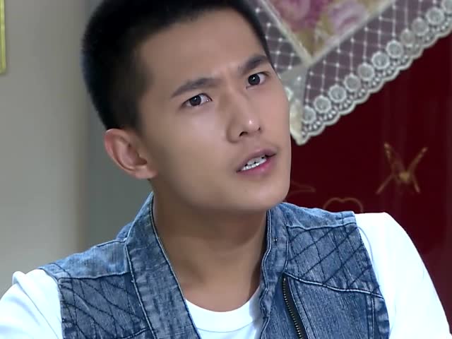 我的蠢萌老公:杨洋被劝酒,有点懵