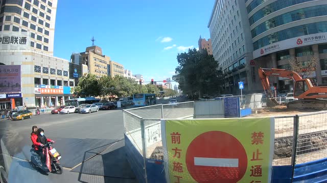 实拍潍坊四平路段汽改水工程进展