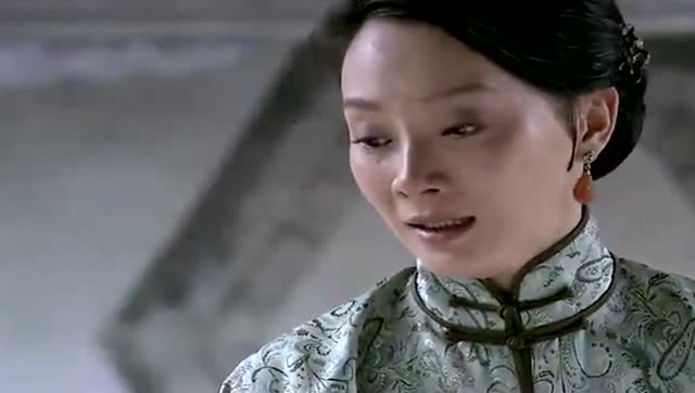 铁梨花:赵元庚赶回家,铁梨花正要解释的时候,井三这时却出现了