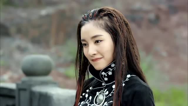 《热血勇士》11阴差阳错发现暗道石榴怀疑忙装傻