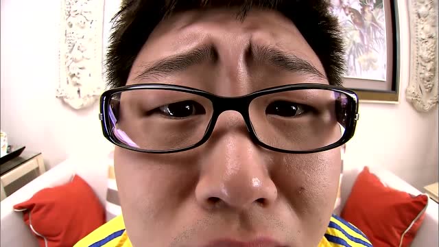 《魔幻手机2傻妞归来》:楚楚带王天霸他们去找黄德华?