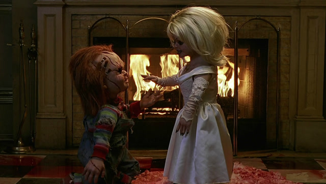 几分钟看完《鬼娃回魂4》恐怖玩偶都有女朋友了,而你却还单身