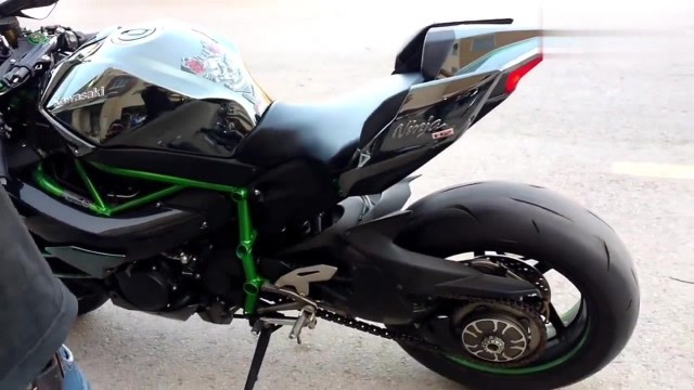 2018款川崎h2实拍骑行声浪