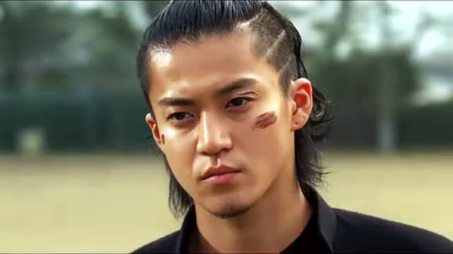 《热血高校》那个自带bgm的男人泷谷源治,欲一人挑战凤仙众将