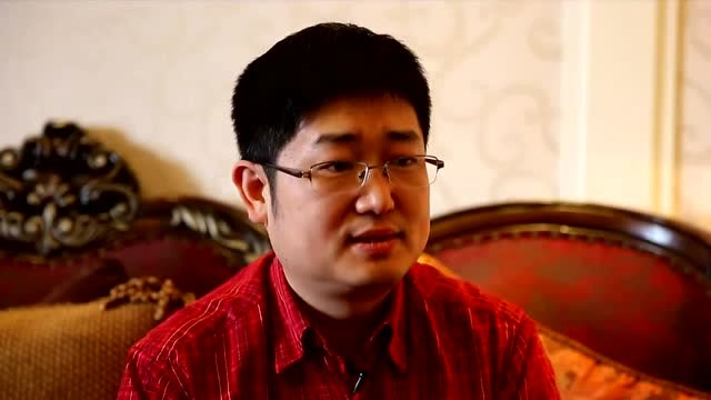 《变形计》黄圣杰说自己地位还不如家里的狗,小哥哥真会打比喻