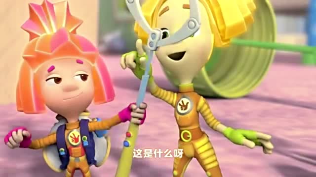 螺丝钉:绿仙子炫耀自己的照片,结果和小西争夺被风吹走了