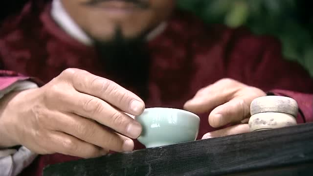 《水浒传》:宋江喝下毒酒,是心甘情愿!