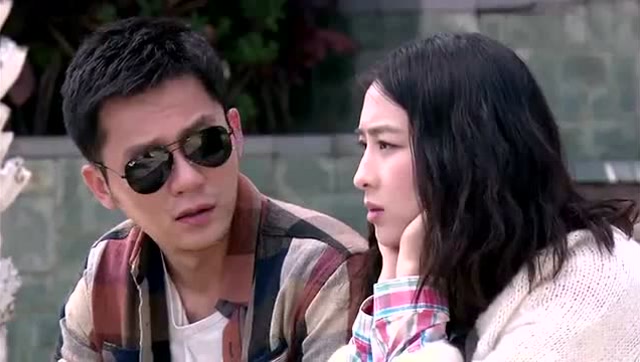 天使的城:陈爽心中有事泛起了愁,坐在地上老公很心疼!