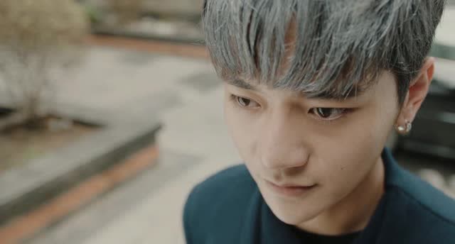 沙海:霍老板的人看见罗雀的鱼竿居然嘲笑,活着不好吗?