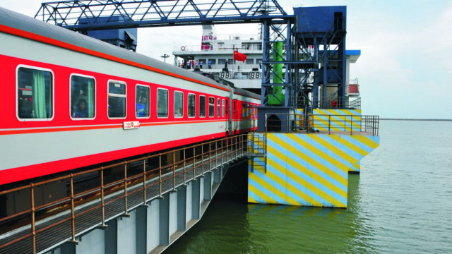 看完亚洲最大的火车轮渡,你就明白了