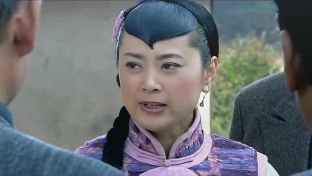 《东陵大盗》:鸡蛋要碰石头吗?韩莹鼓动人心对付土匪?