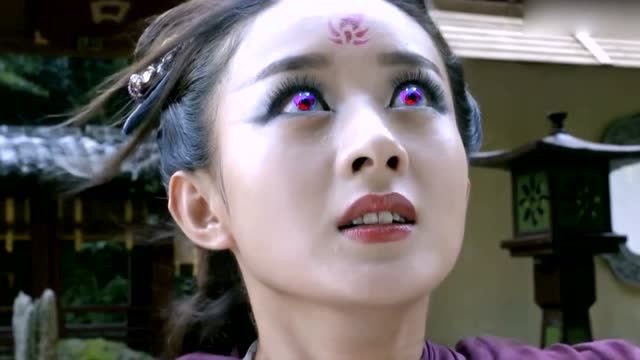 花千骨洪荒之力破封印,化身为妖神,却被好友从背后捅了一刀