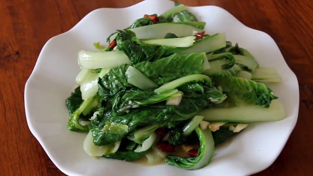 大厨教你:"炝炒小白菜"的正宗做法,简单美味还好吃,太棒了