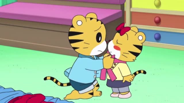 可爱巧虎岛:巧虎把小花说了一顿