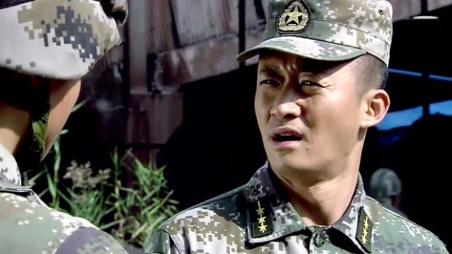 李二牛千里眼上线,一眼就看出了是何晨光