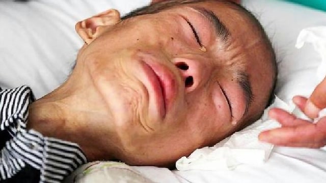 人在临死前为什么会流泪?难道是看到了什么?看完心里一阵悲伤