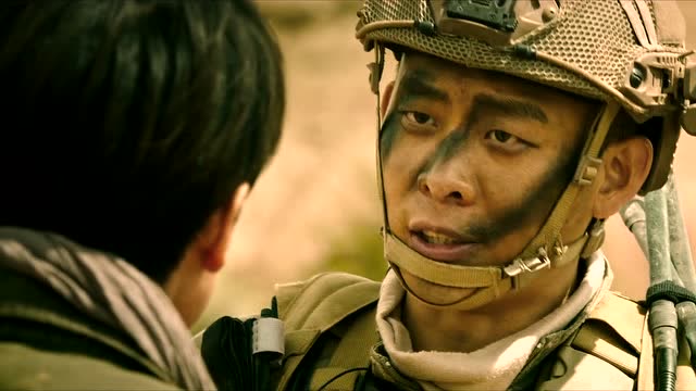 红海行动:夏楠的坚持,让蛟龙小队感到为难