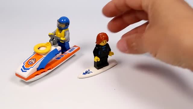 乐高lego城市系列营救冲浪者海岸警卫队60011型号拼搭演示