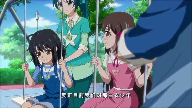 看小蓝和游乐斗嘴好有意思游乐称小蓝为无知少女