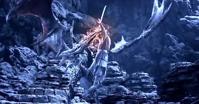 奇门遁甲:硬汉男子为救女子,被怪物抓住,废去了一只胳膊一条腿