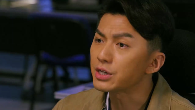 《铁探》万晞华以权压人,倒霉的尚垶只好被革职查办