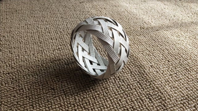 相传古代木匠师傅箍大型木桶的一种"双花箍"编法及口诀要领