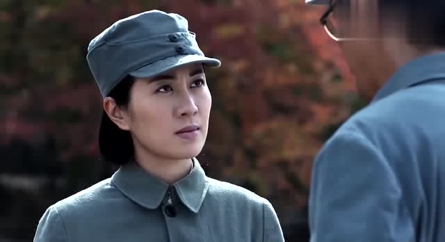 国军女兵为了爱情的一句话,竟能打动政委,成功起义投诚