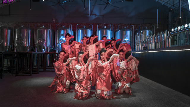 日本传统扇子舞图片