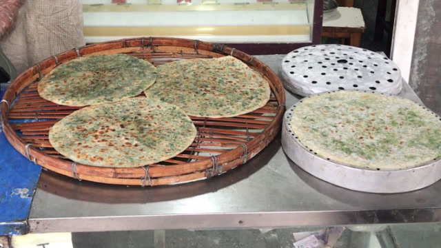 常州月亮饼 比脸还大薄脆咸香 当地农村老一辈美食记忆