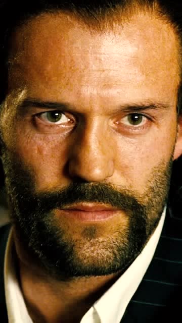 杰森斯坦森郭达:沉醉于他飘逸的长发无法自拔