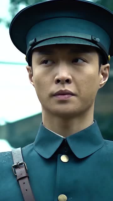 张艺兴一身军装亮相,真的太帅气了!