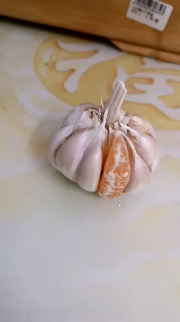大蒜和橘子可以这样搭配,这是在"装蒜"吗?