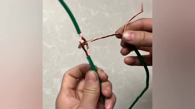 标准的两根软线的t型接法