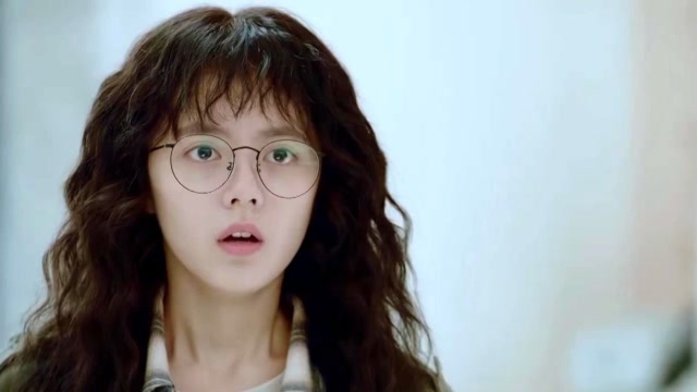 夏淼淼奇葩追求者上线,高调示爱淼淼,梁又年与林开拓联手对情敌