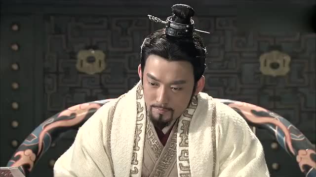 大秦帝国:魏丑夫对芈太后真是无微不至,梳妆打扮样样精通!