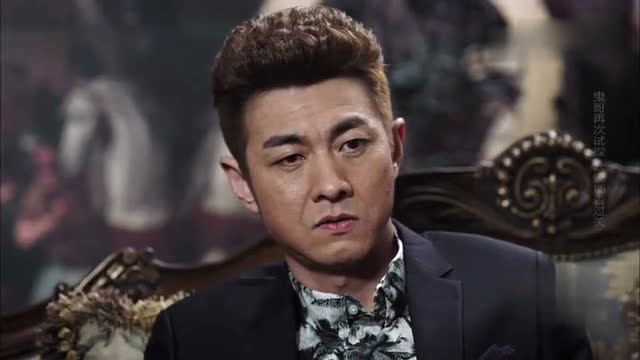 猎毒人;蝎子和文娜高兴离开,鬼哥让阿龙坐下聊聊天!