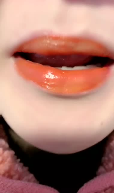 丑女涂上这个口红,成功拿下外国小哥哥