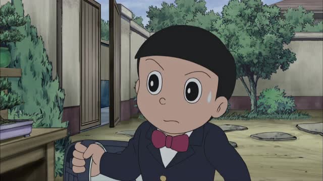 《哆啦a梦》小时候的大雄,也是经常过被大狗追,真逗!