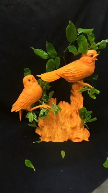胡萝卜雕刻小鸟图片