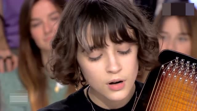 法国女歌手pomme在节目中清唱千与千寻的主题曲太好听了叭